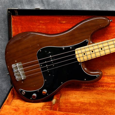 1975 fender precision bass value.